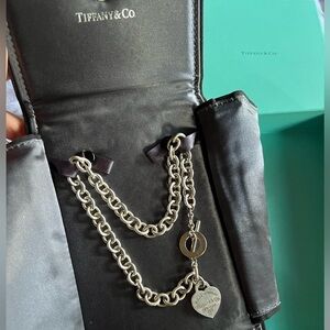 Tiffany’s classic choker, with jewelry case and box